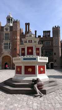 Hampton Court Palace 1097315 Image 6
